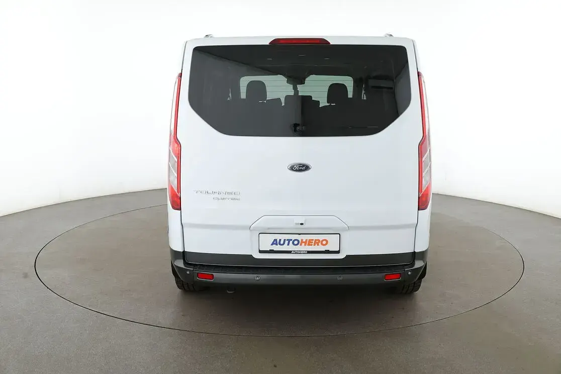 Gebraucht Ford Tourneo Custom Active 185 PS (136 kW) 2022 Weiß Van