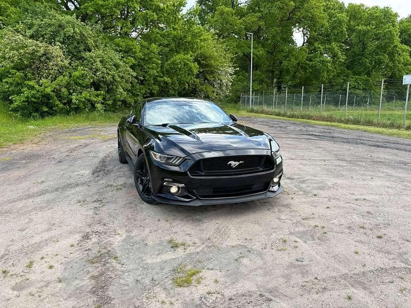 Gebraucht Ford Mustang GT 421 PS (309 kW) 2016 Schwarz Coupé