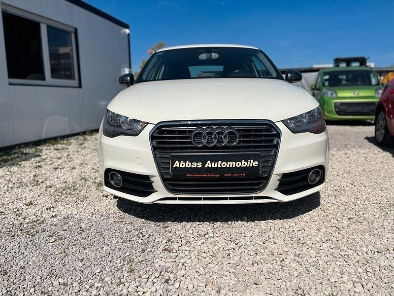 Gebraucht Audi A1 Ambition 86 PS (63 kW) 2011 Weiß Kleinwagen