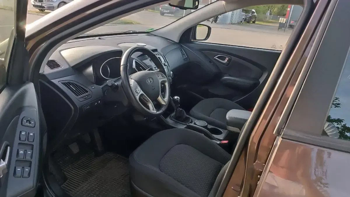 Gebraucht Hyundai ix35 135 PS (99 kW) 2013 Braun SUV
