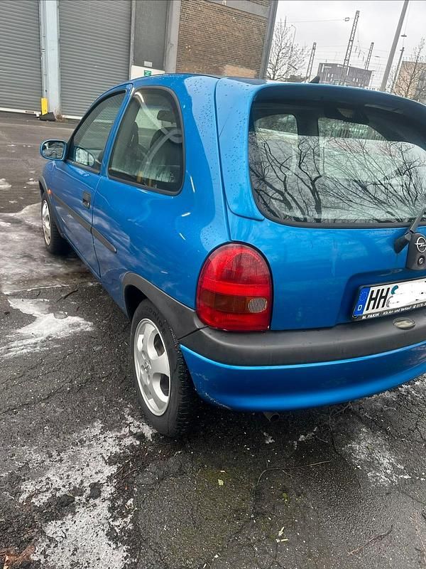 Gebraucht Opel Corsa 54 PS (39 kW) 1998 Blau Kleinwagen