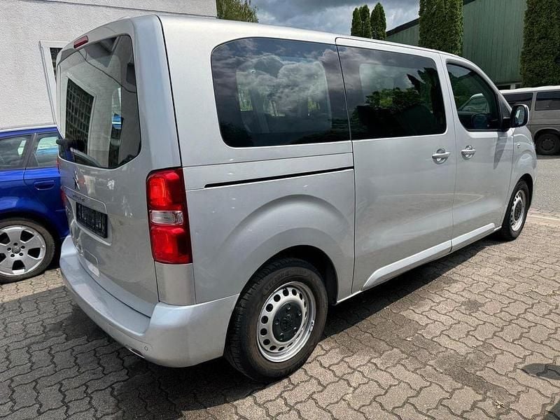 Gebraucht Peugeot Expert 116 PS (85 kW) 2017 Grau Van