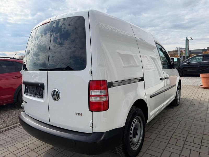 Gebraucht VW Caddy 102 PS (75 kW) 2011 Weiß Van / Kleinbus