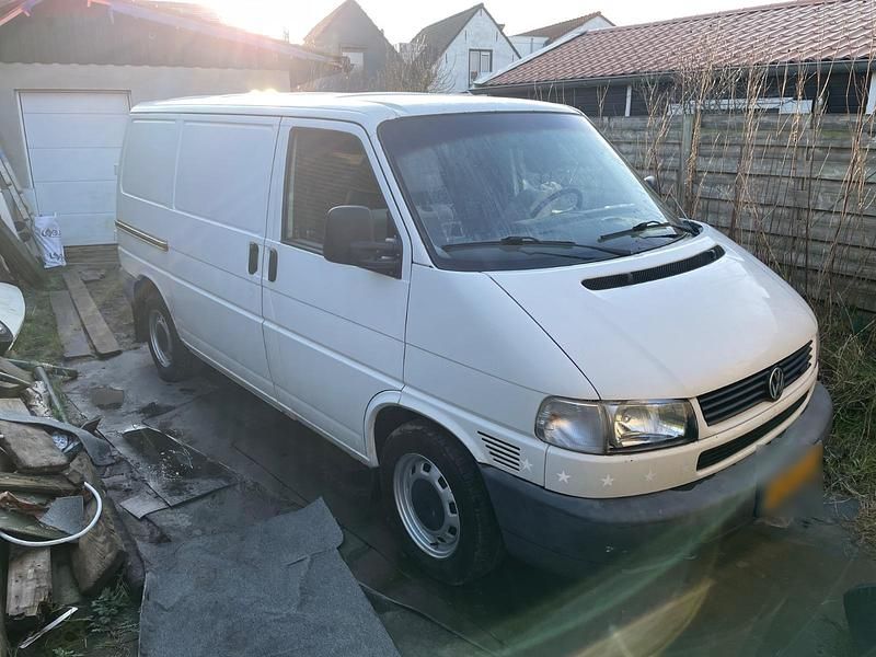 Używany VW Transporter 88 KM (64 kW) 2002 Biały Van