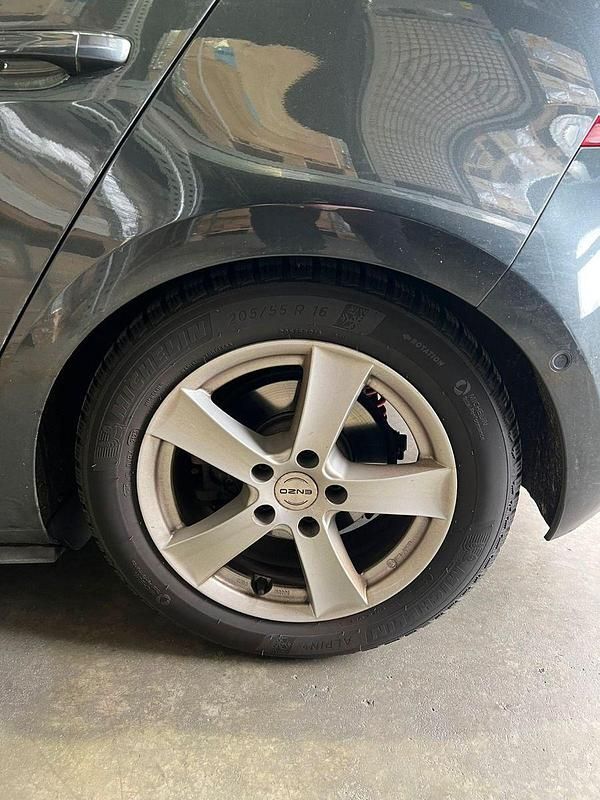 Gebraucht VW Golf VII 109 PS (80 kW) 2014 Schwarz Kleinwagen