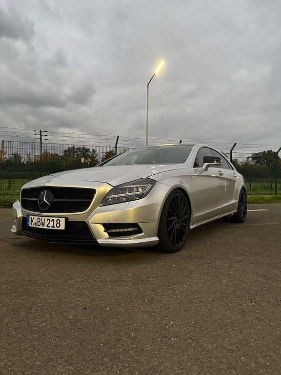 Gebraucht Mercedes CLS500 AMG 408 PS (300 kW) 2012 Silber Coupé