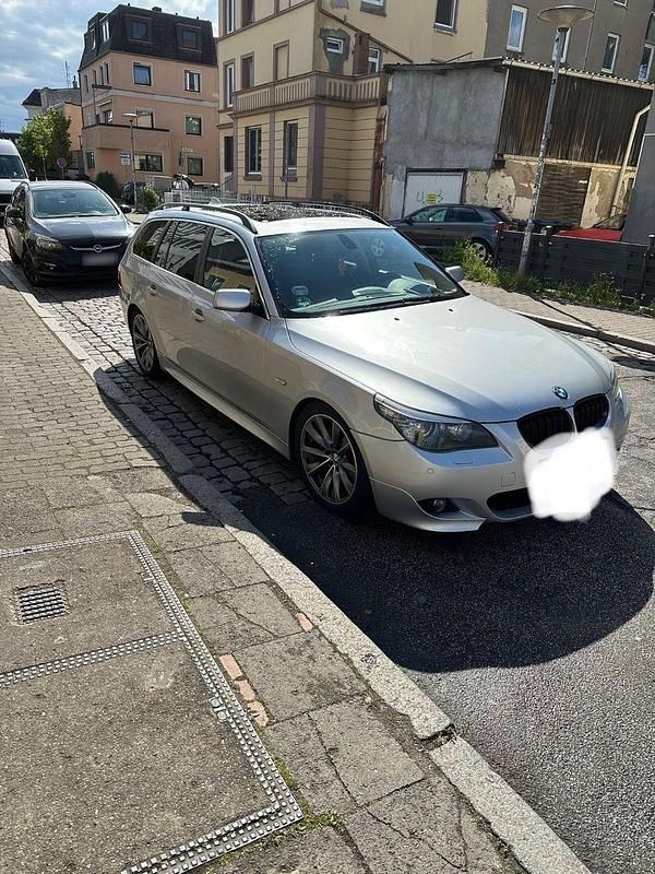 Gebraucht BMW 530 Performance 231 PS (169 kW) 2007 Silber Kombi