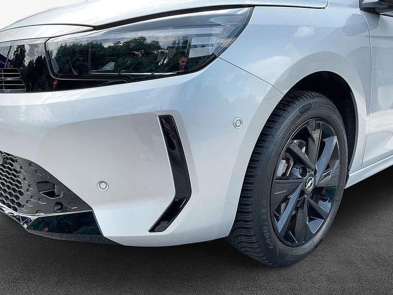 Gebraucht Opel Corsa 101 PS (74 kW) 2024 Silber Limousine