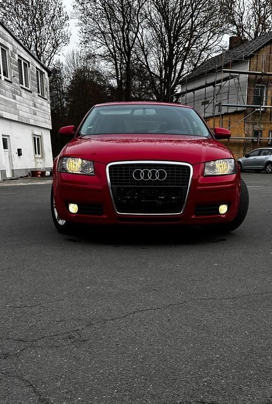 Gebraucht Audi A3 102 PS (75 kW) 2008 Rot Kleinwagen