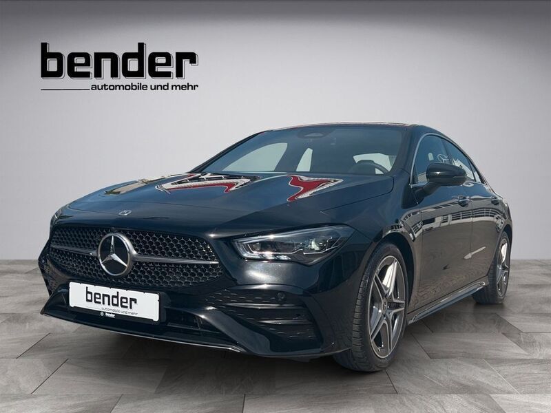 Schwarz Gebraucht 2023 Mercedes CLA200 AMG line Limousine | 39.900 € (Teuer) - Bild 1/4