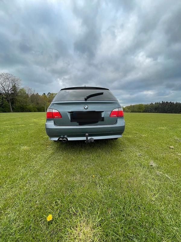 Second-hand BMW 525 197 CP (144 kW) 2008 Albastru Break