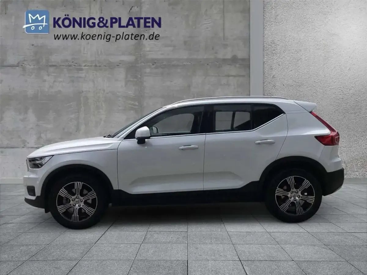 Gebraucht Volvo XC40 Inscription 197 PS (144 kW) 2020 Weiß SUV