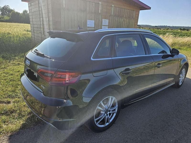 Gebraucht 2014 Audi A3 Sportback S-Line Kombi | 11.499 € (Etwas zu teuer) - Bild 1/4