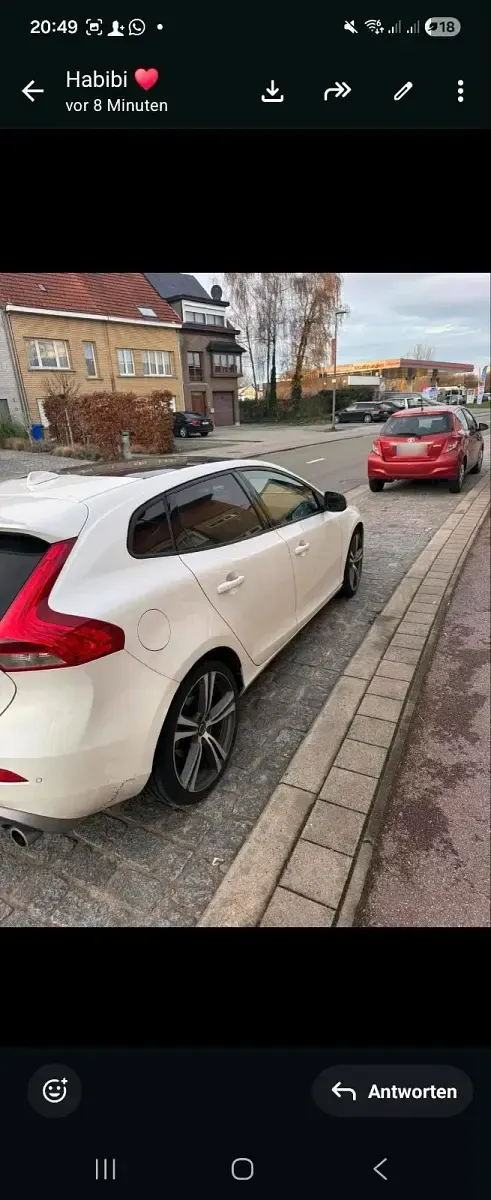 Gebraucht Volvo V40 155 PS (114 kW) 2016 Weiß Limousine