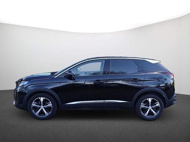 Gebraucht Peugeot 3008 Allure 131 PS (96 kW) 2023 Lackierung schwarz perla nera/metallic klarlack SUV