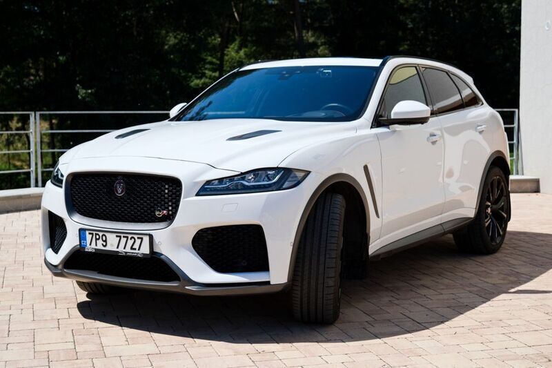 Weiß Gebraucht 2019 Jaguar F-Pace SVR SUV | 79.491 € - Bild 1/4