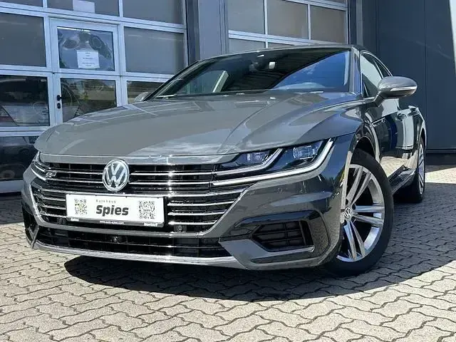 Gebraucht VW Arteon R-line 150 PS (110 kW) 2019 Uranograu Kleinwagen