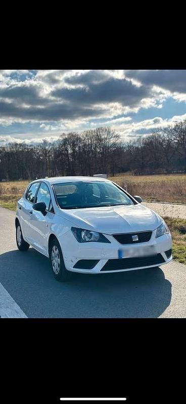 Gebraucht Seat Ibiza Reference 69 PS (50 kW) 2014 Weiß Limousine