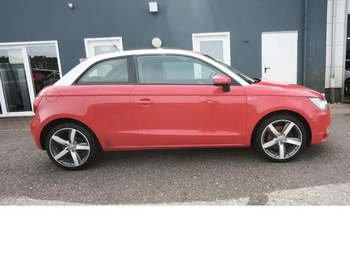 Gebraucht Audi A1 Ambition 122 PS (89 kW) 2010 Misanorot perleffekt Kleinwagen