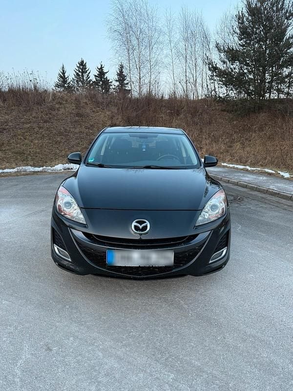 Gebraucht Mazda 3 90th Anniversary 105 PS (77 kW) 2010 Limousine
