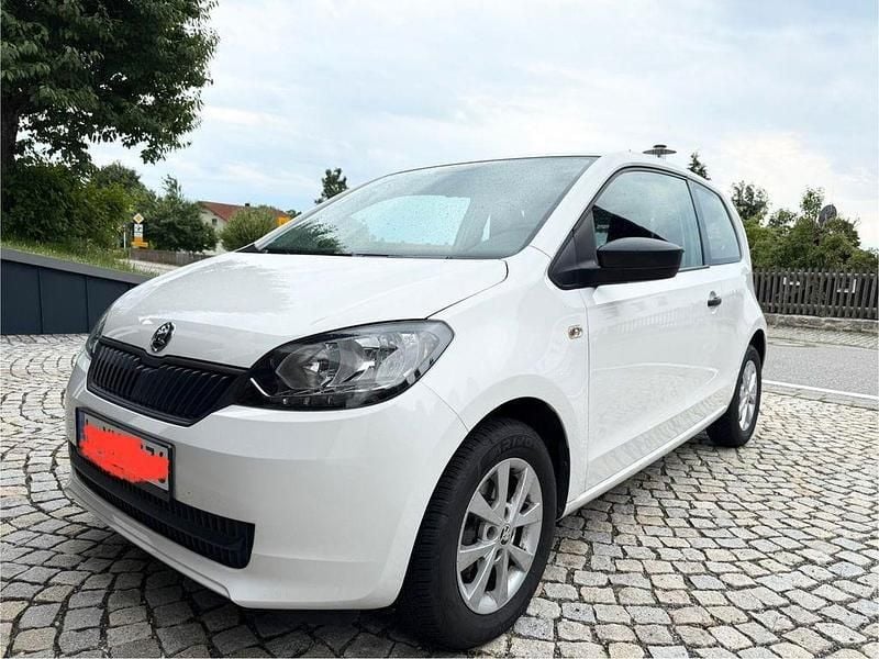 Weiß Gebraucht 2016 Skoda Citigo G-TEC Cool Edition Kleinwagen | 3.200 € - Bild 1/4