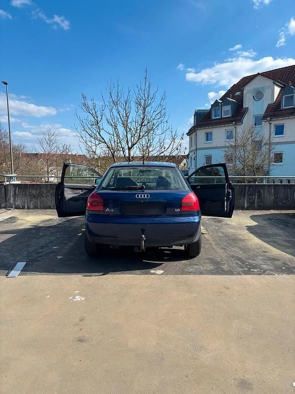 Gebraucht Audi A3 101 PS (74 kW) 2000 Blau Kleinwagen