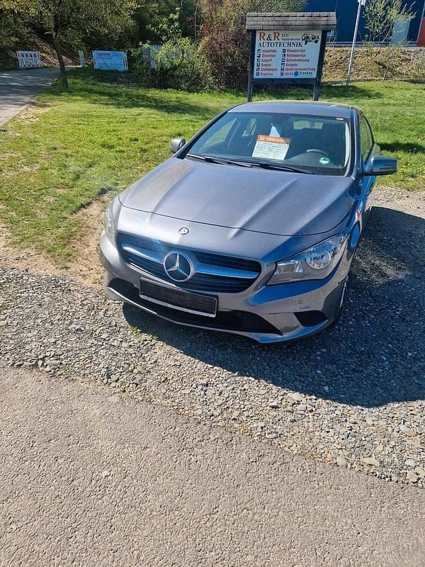 Gebraucht Mercedes CLA180 122 PS (89 kW) 2014 Grau Limousine