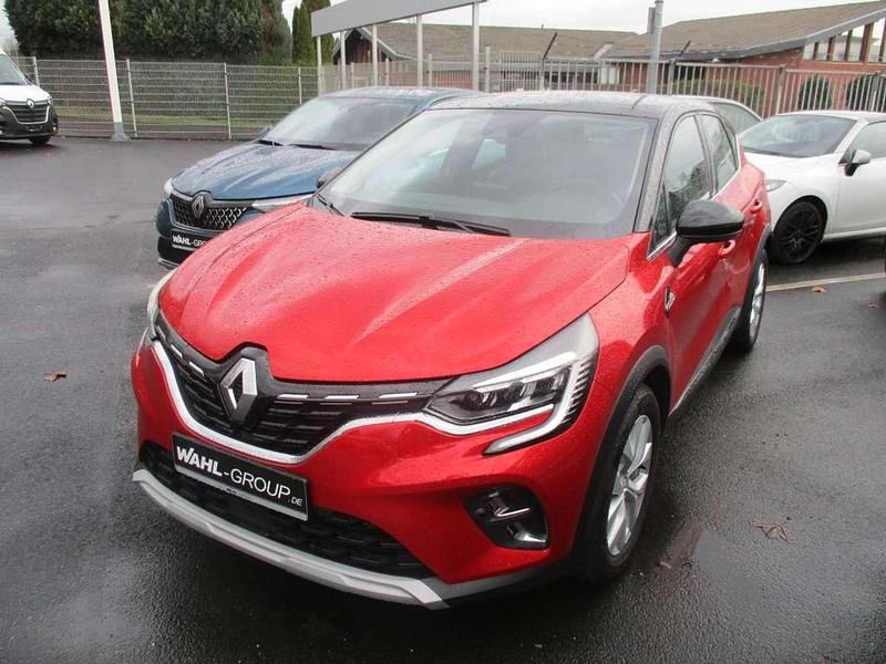 Gebraucht Renault Captur Intens 158 PS (116 kW) 2021 Rot SUV