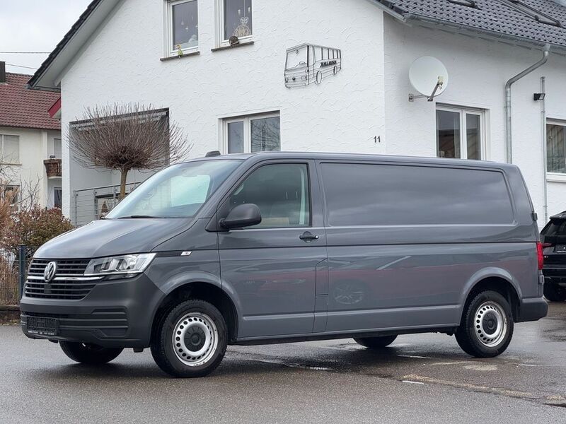 Grau Gebraucht 2020 VW T6.1 Van | 21.490 € - Bild 1/4