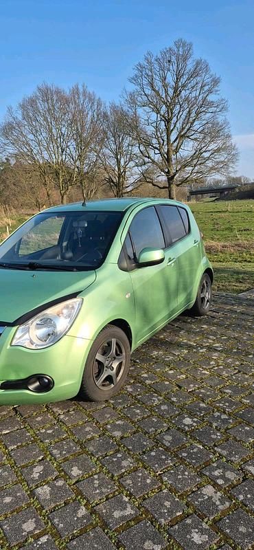 Second-hand Opel Agila 94 CP (69 kW) 2008 Verde Hatchback