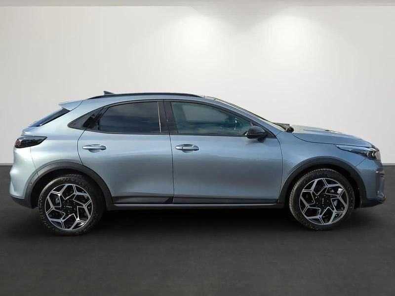Neu Kia XCeed GT-Line 140 PS (102 kW) 2025 Silber SUV