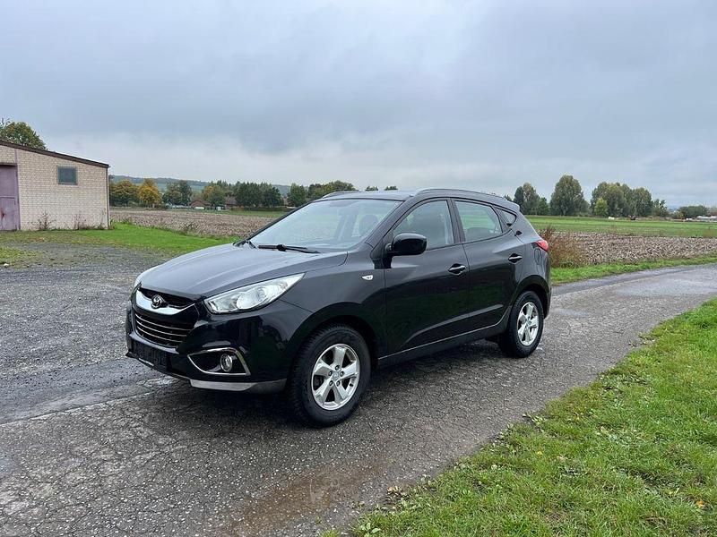 Schwarz Gebraucht 2012 Hyundai ix35 Comfort SUV | 7.900 € (Guter Preis) - Bild 1/4