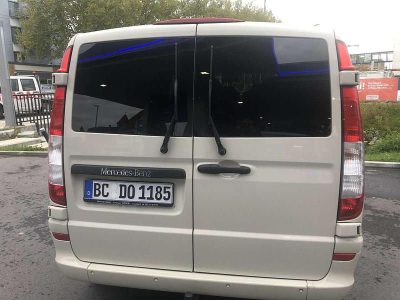 Gebraucht Mercedes Vito 163 PS (119 kW) 2013 Grau Van