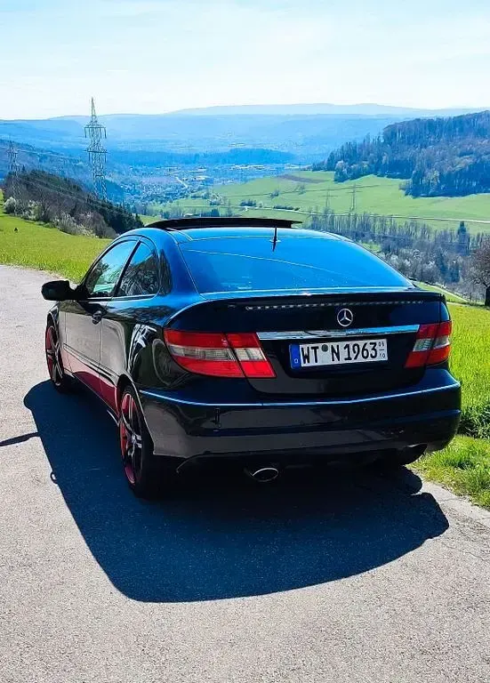 Gebraucht Mercedes CLC220 150 PS (110 kW) 2009 Schwarz Coupé