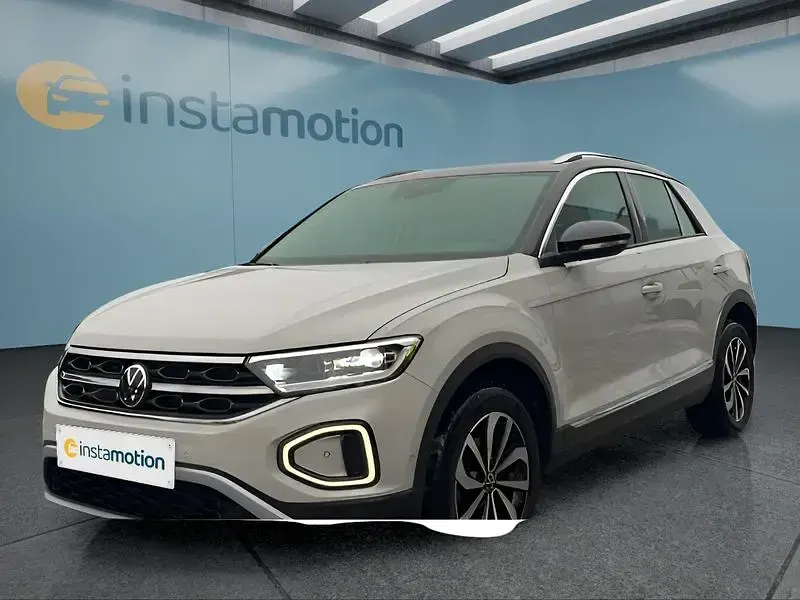 Usata VW T-Roc 150 CV (110 kW) 2023 Grigio SUV