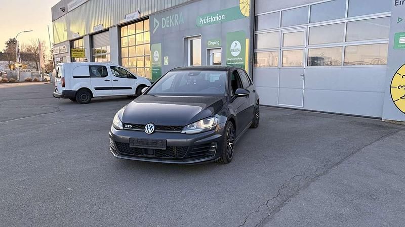 Gebraucht VW Golf VII GTD 184 PS (135 kW) 2015 Carbon steel grey metallic Kleinwagen