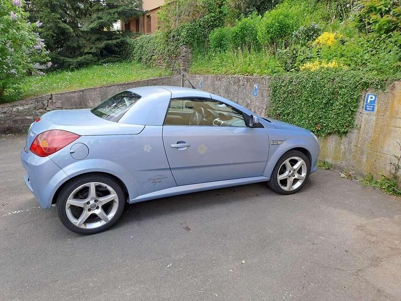 Gebraucht 2005 Opel Tigra Cabrio | 2.000 € (Fairer Preis) - Bild 1/4