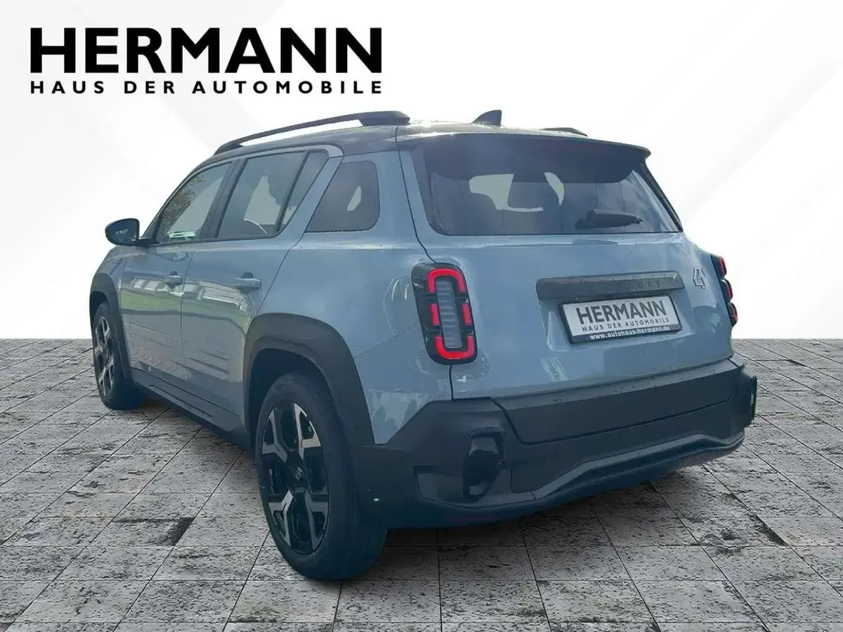 Ny Renault 4 E-Tech Evolution 110 kW (150 HK) 2026 Sort SUV