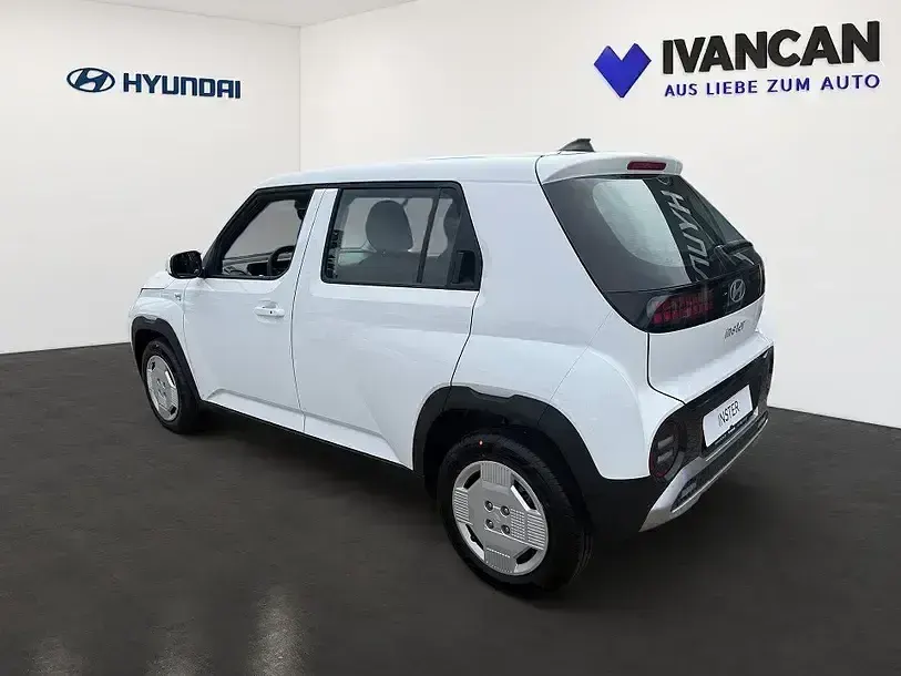 Gebraucht Hyundai Inster Select 71 kW (97 PS) 2025 Weiß Kleinwagen
