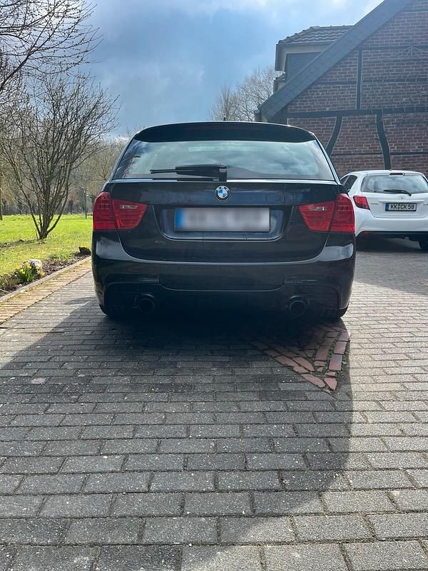 Gebraucht BMW 335 Performance 360 PS (264 kW) 2009 Schwarz Kombi