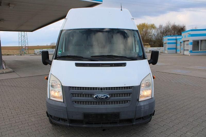 Second-hand Ford Transit 155 CP (114 kW) 2012 Alb Monovolum
