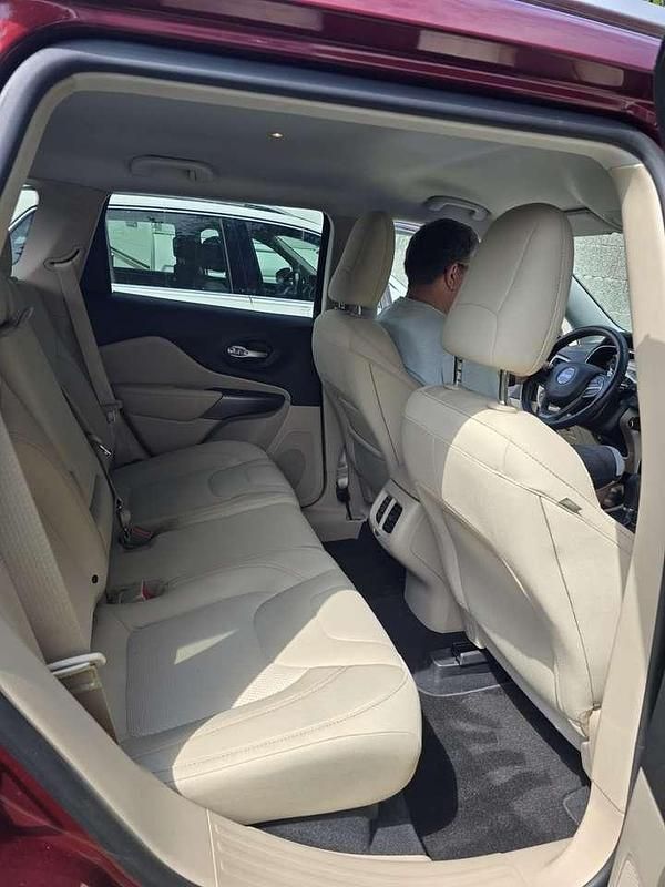 Gebraucht Jeep Cherokee Limited 184 PS (135 kW) 2001 Rot SUV