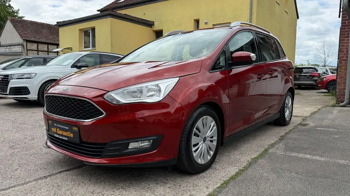 Gebraucht Ford Grand C-Max Business Edition 150 PS (110 kW) 2015 Rot Van / Kleinbus
