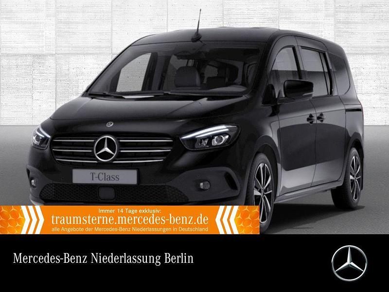 Gebraucht Mercedes T180 Progressive 131 PS (96 kW) 2025 Schwarz Van / Kleinbus