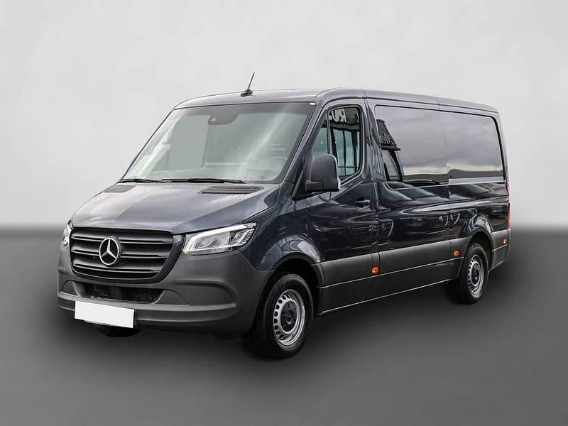Gebraucht Mercedes Sprinter 190 PS (139 kW) 2023 Grau Van