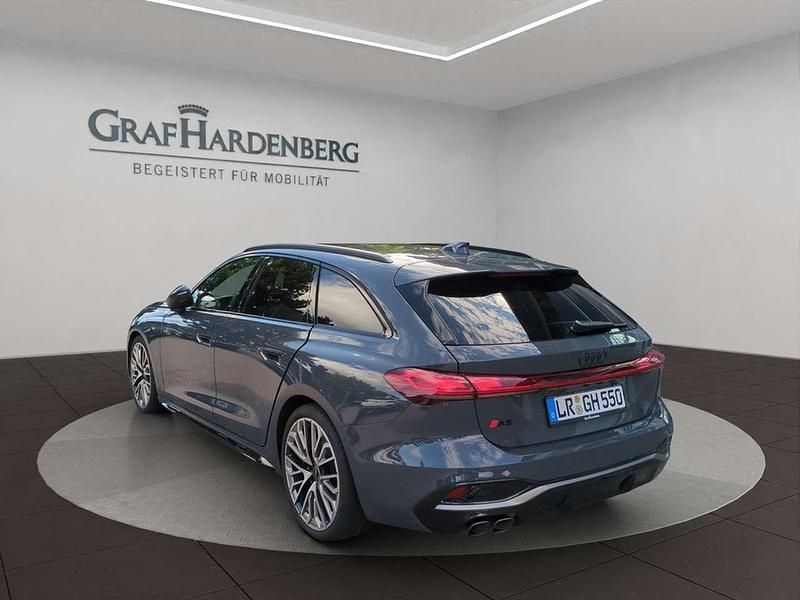 Gebraucht Audi A5 Edition .1 204 PS (150 kW) 2024 Magnetgrau Kombi