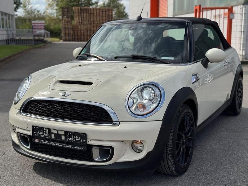 Weiß Gebraucht 2014 Mini Cooper S Cabriolet Cabrio | 10.990 € (Fairer Preis) - Bild 1/4