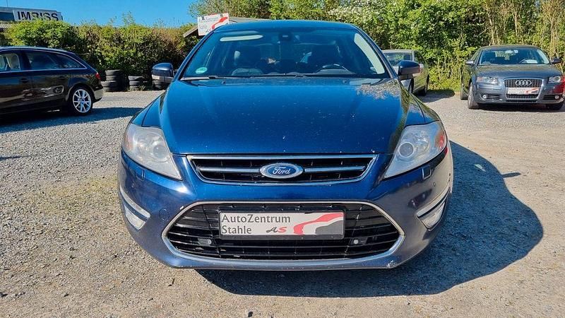 Gebraucht Ford Mondeo Titanium 200 PS (147 kW) 2012 Blau Limousine