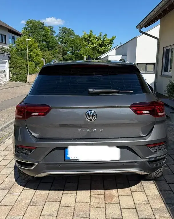 Gebraucht VW T-Roc Style 150 PS (110 kW) 2020 Grau SUV