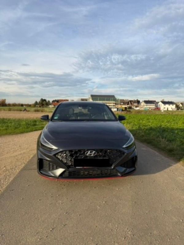 Grau Gebraucht 2021 Hyundai i30 N Performance Coupé | 26.900 € (Fairer Preis) - Bild 1/4